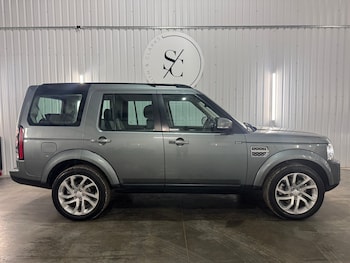 Used Land Rover Discovery 4 2015 for sale - 77760868: Photo
