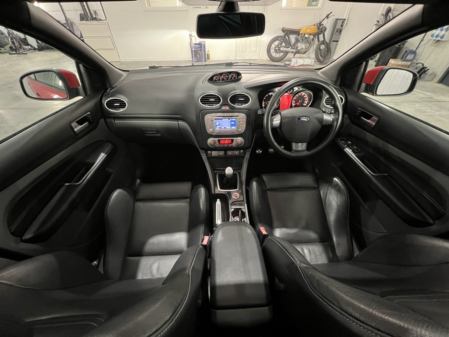 Used Ford Focus 2010 for sale - 77584506: Photo 11