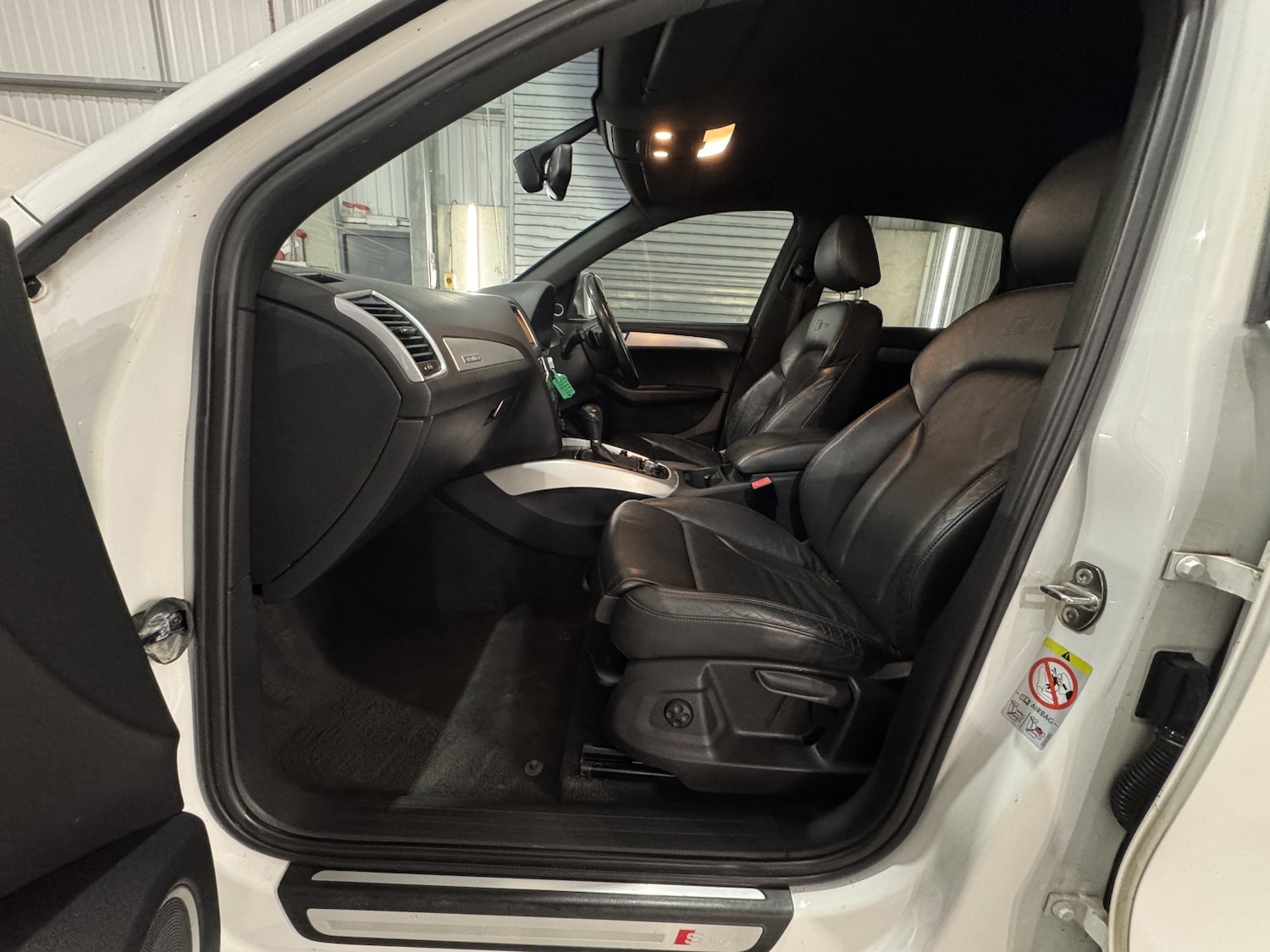 Used Audi Q5 2010 for sale - 78004336: Photo 10