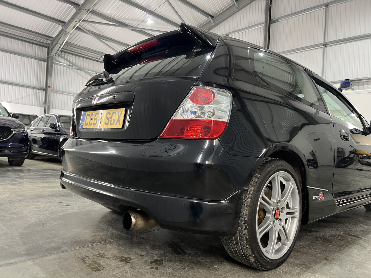 Used Honda Civic 2004 for sale - 76483017: Photo 8