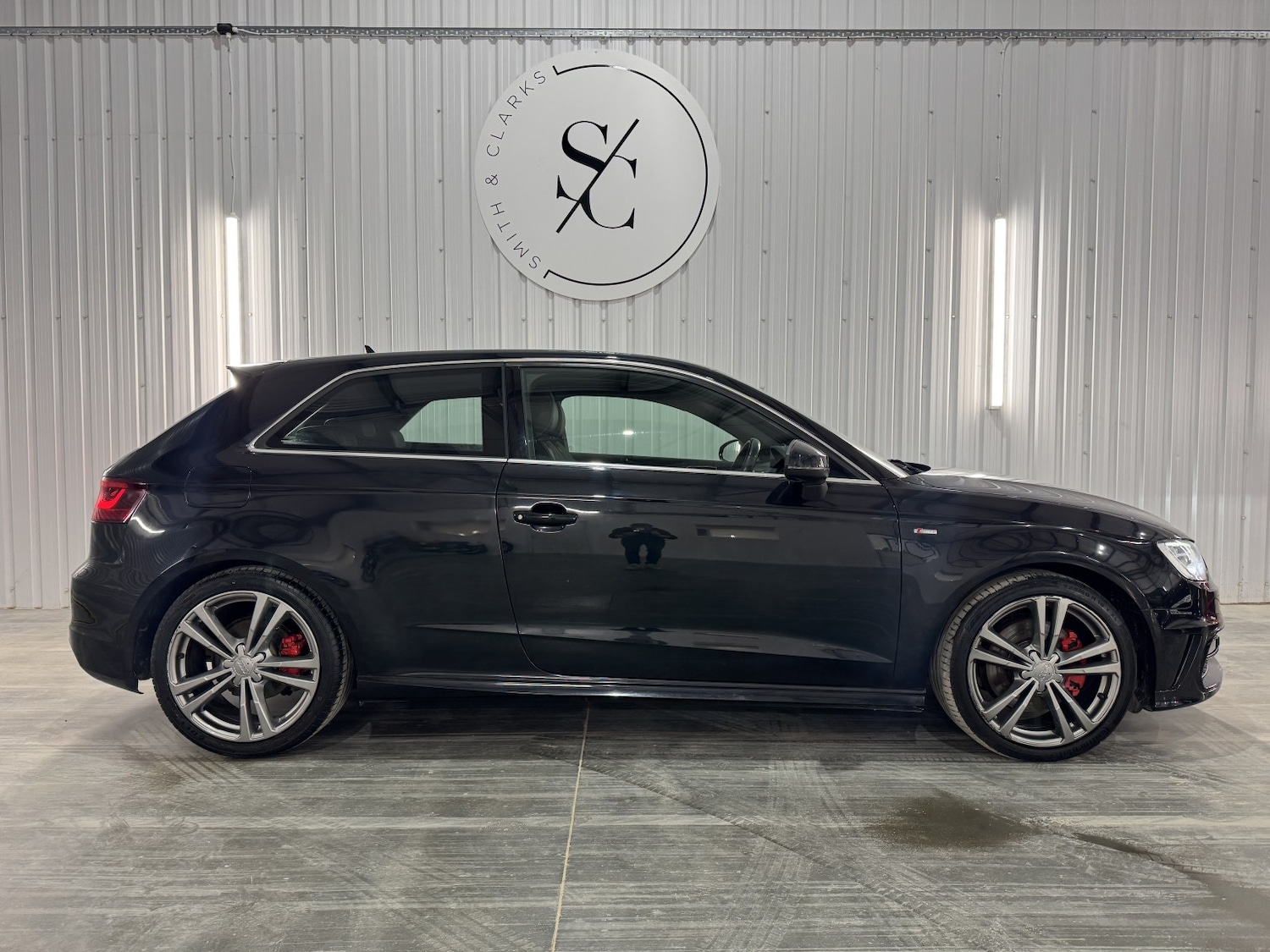 Used Audi A3 2013 for sale - 77979944: Photo 2