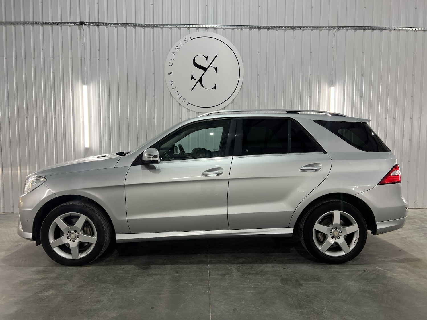 Used Mercedes-Benz M Class 2013 for sale - 76713095: Photo 5