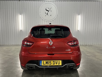 Used Renault Clio 2015 for sale - 76713131: Photo