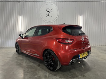 Used Renault Clio 2015 for sale - 76713131: Photo