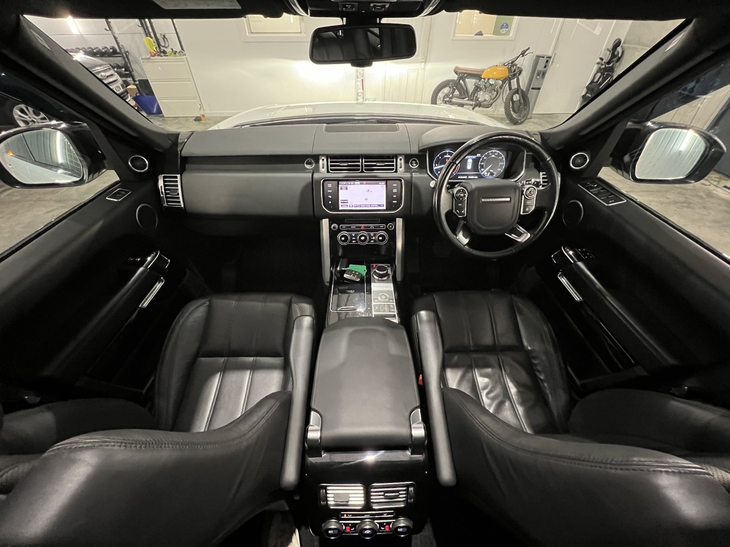 Used Land Rover Range Rover 2013 for sale - 77220493: Photo 11