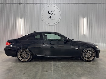 Used BMW 3 Series 2009 for sale - 79240202: Photo