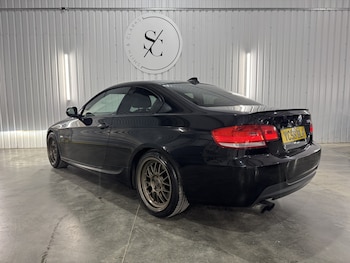 Used BMW 3 Series 2009 for sale - 79240202: Photo