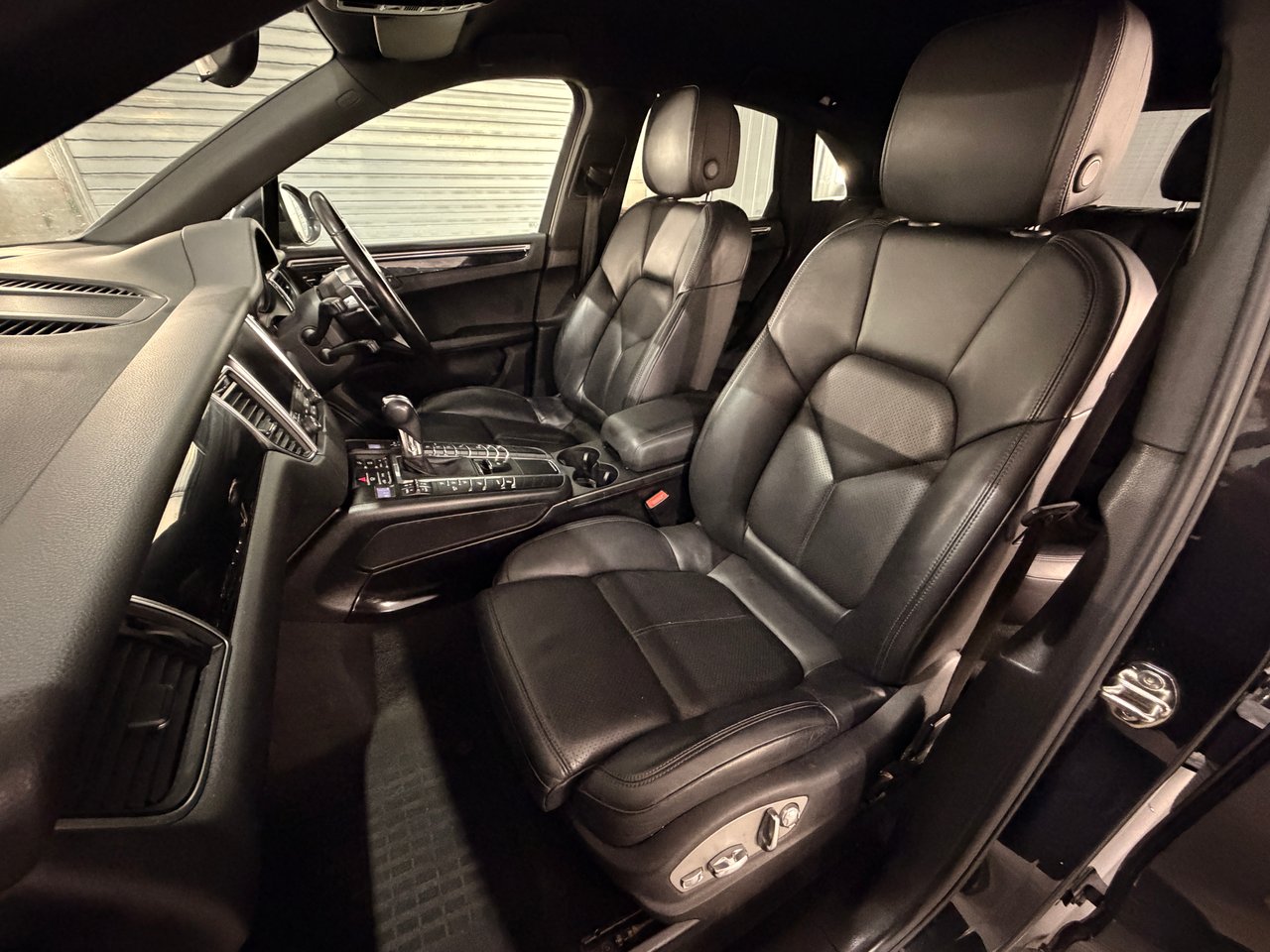 Used Porsche Macan 2016 for sale - 77760864: Photo 10