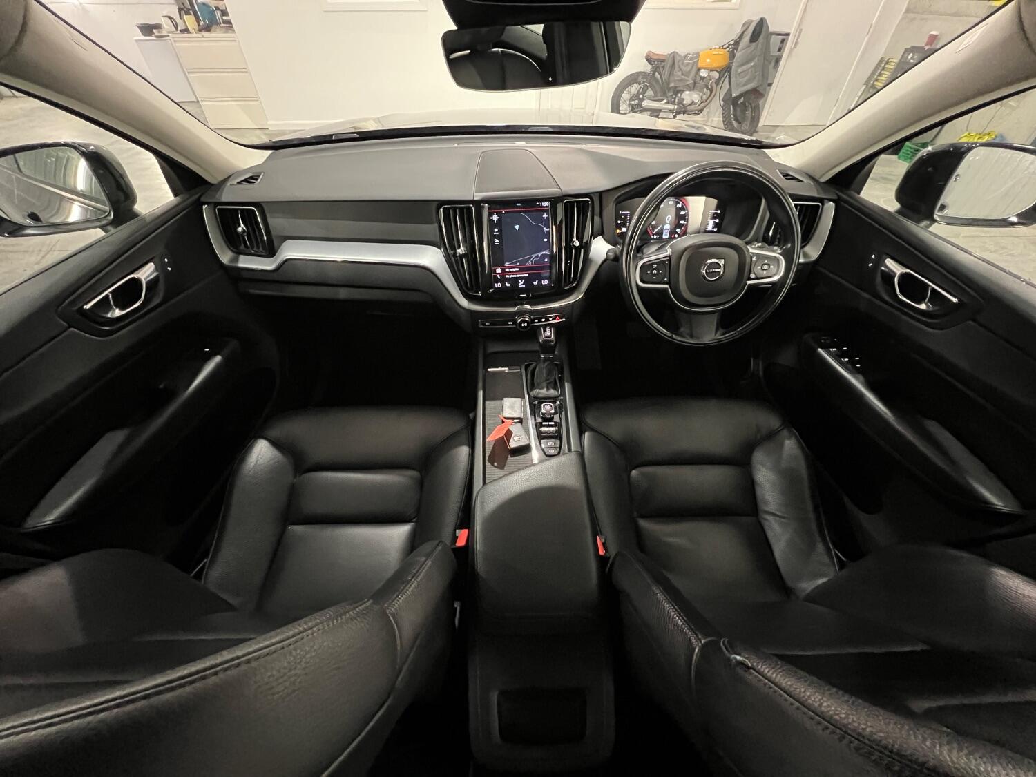 Used Volvo XC60 2018 for sale - 76358176: Photo 10