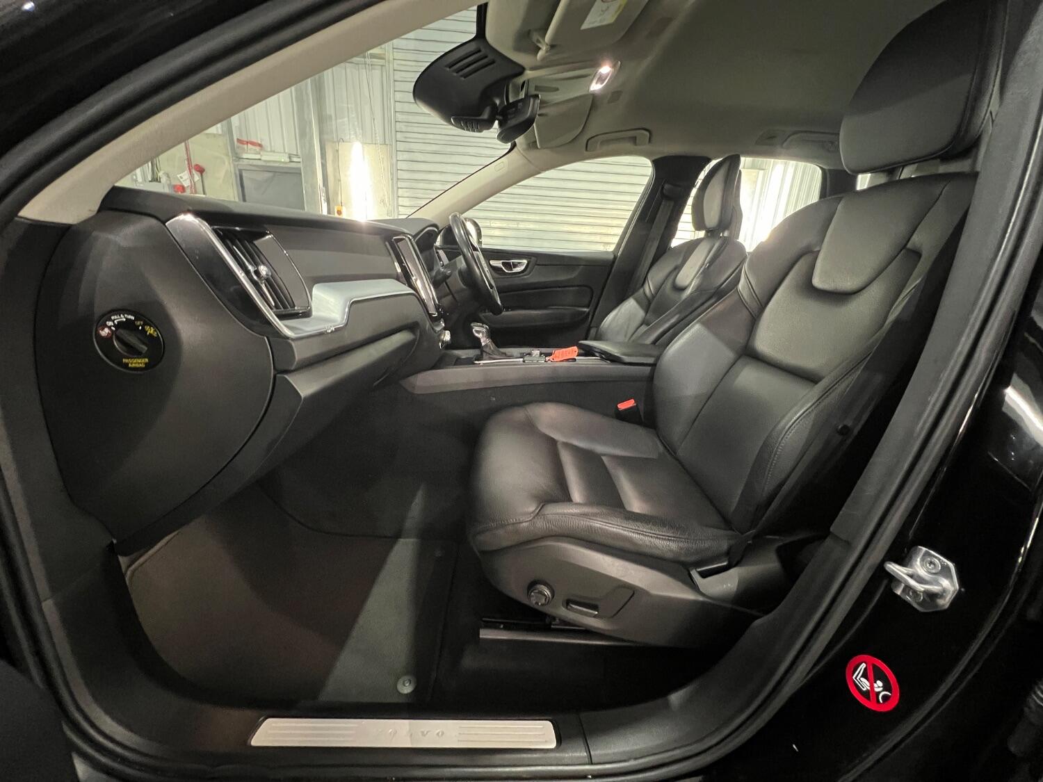 Used Volvo XC60 2018 for sale - 76358176: Photo 11