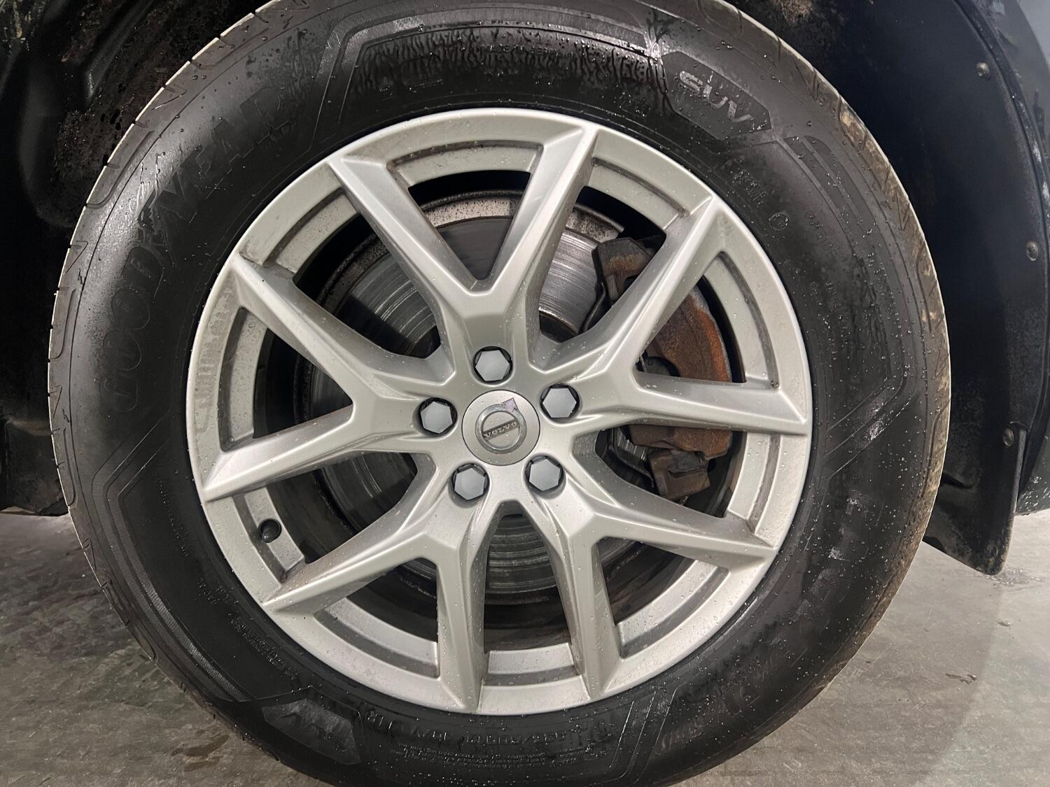 Used Volvo XC60 2018 for sale - 76358176: Photo 9