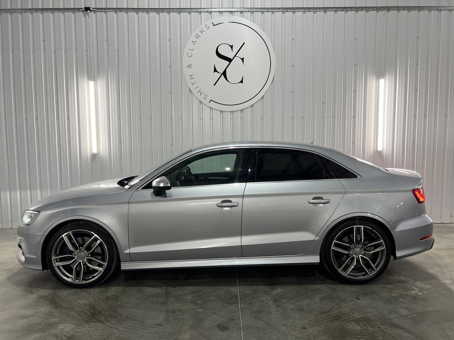 Used Audi A3 2015 for sale - 77065640: Photo 5