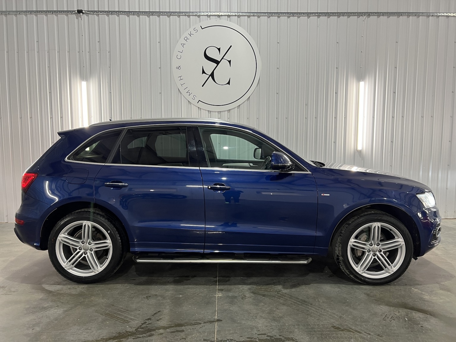 Used Audi Q5 2016 for sale - 77965564: Photo 2