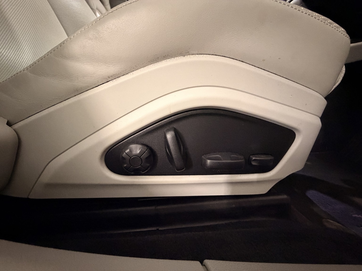 Used Porsche Panamera 2023 for sale - 77965550: Photo 19