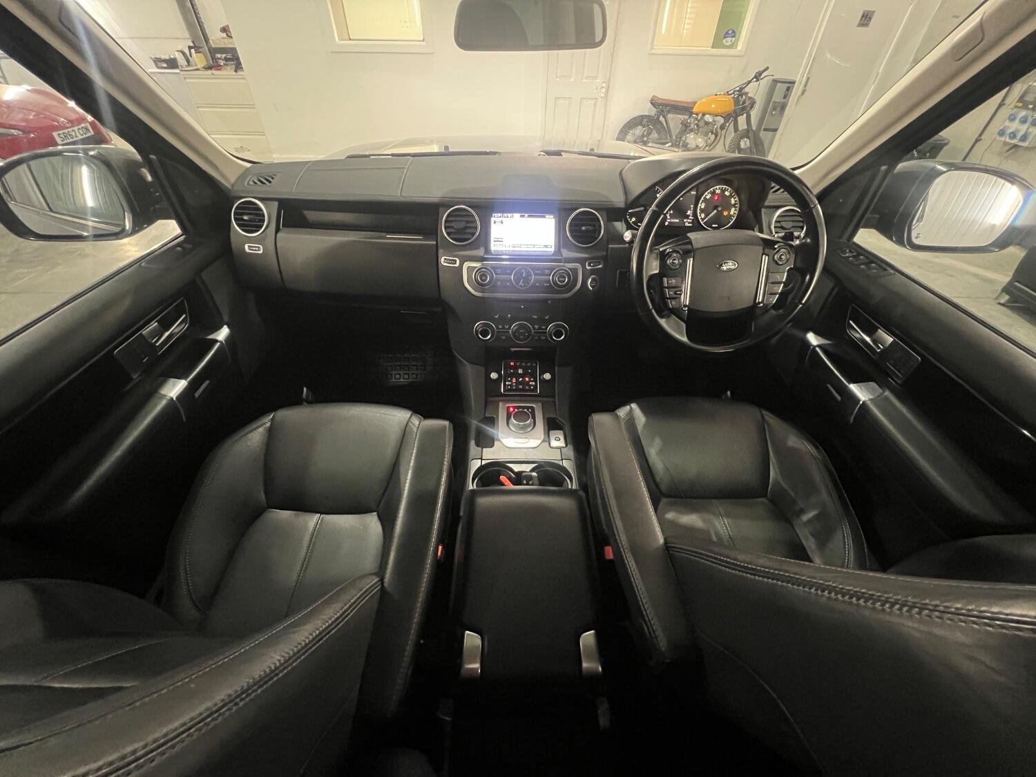 Used Land Rover Discovery 4 2015 for sale - 76358174: Photo 10