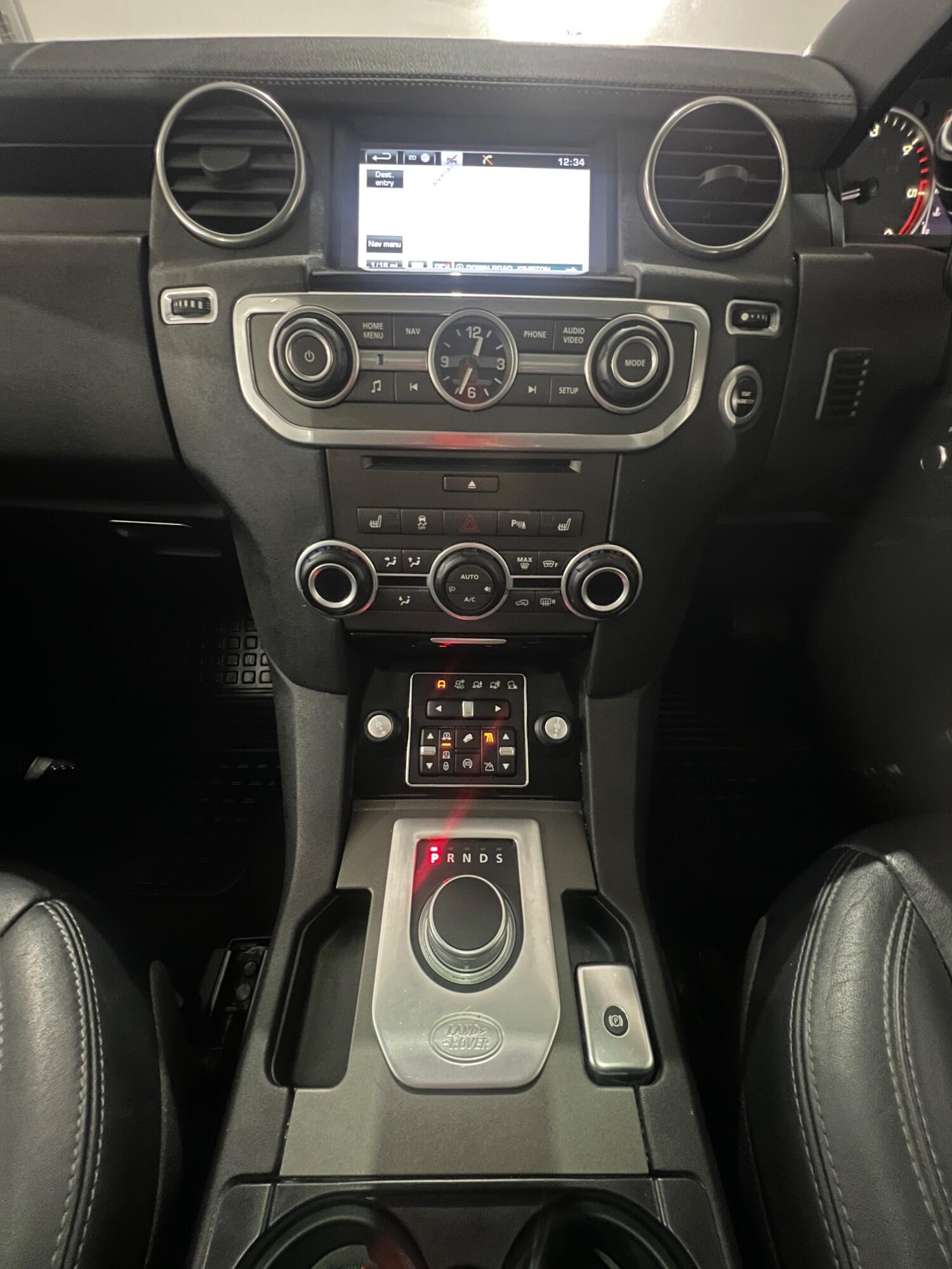 Used Land Rover Discovery 4 2015 for sale - 76358174: Photo 14
