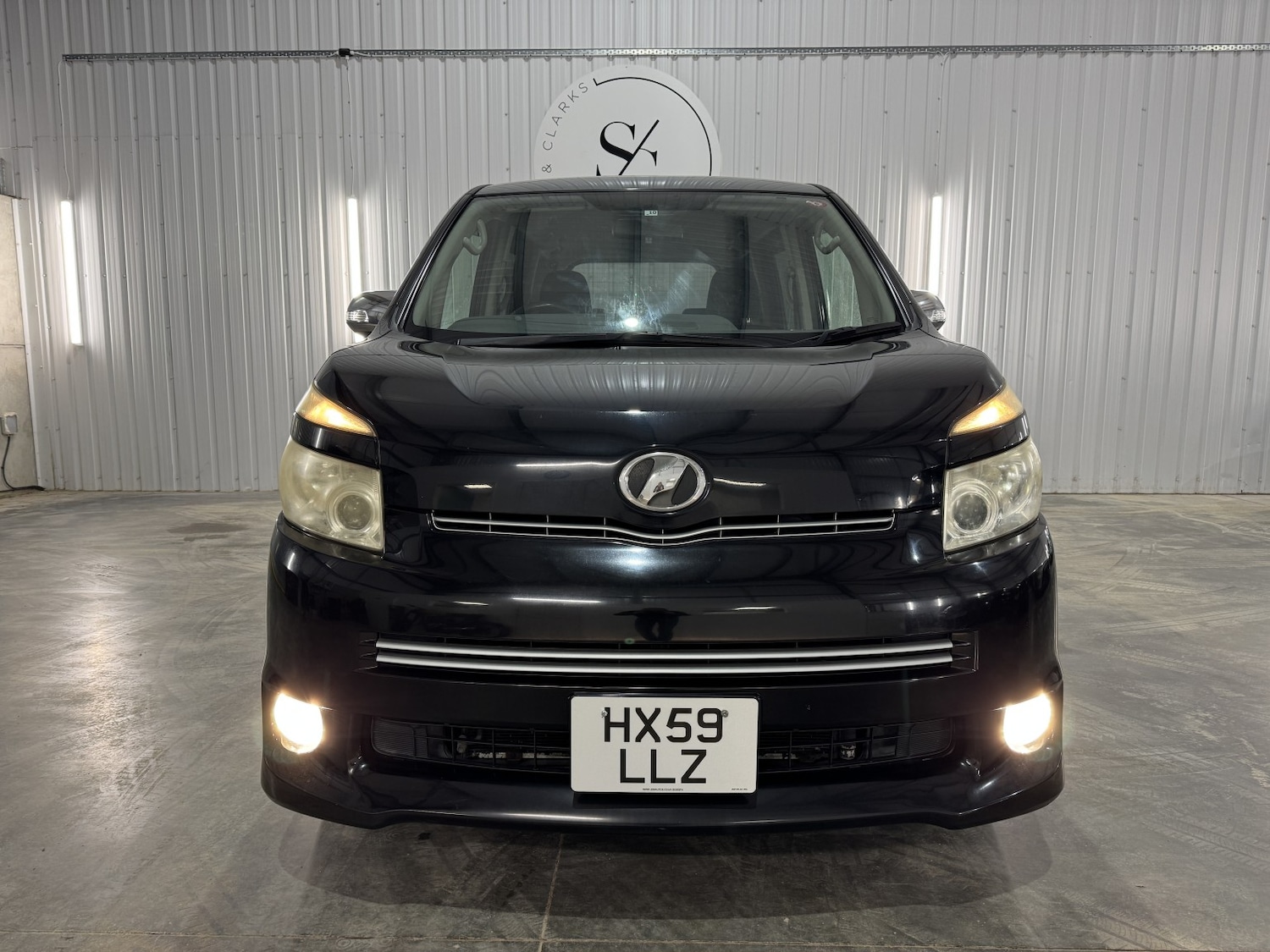 Used Toyota Voxy 2025 for sale - 77965552: Photo 6