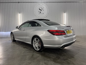 Used Mercedes-Benz E Class 2012 for sale - 79536177: Photo