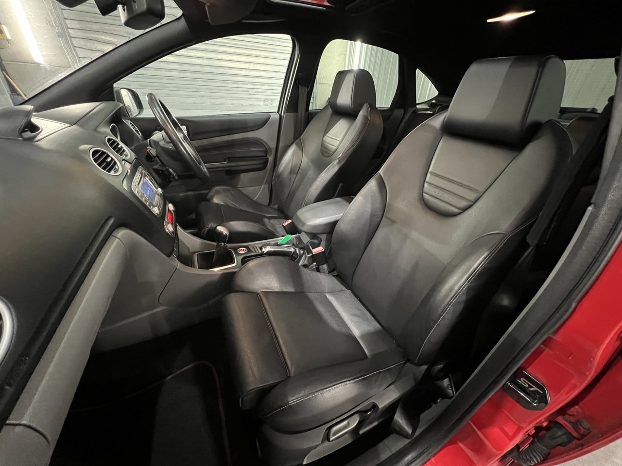 Used Ford Focus 2010 for sale - 77760874: Photo 14