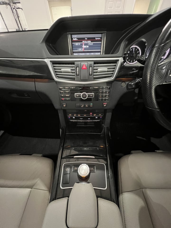 Used Mercedes-Benz E Class 2013 for sale - 77760877: Photo 15