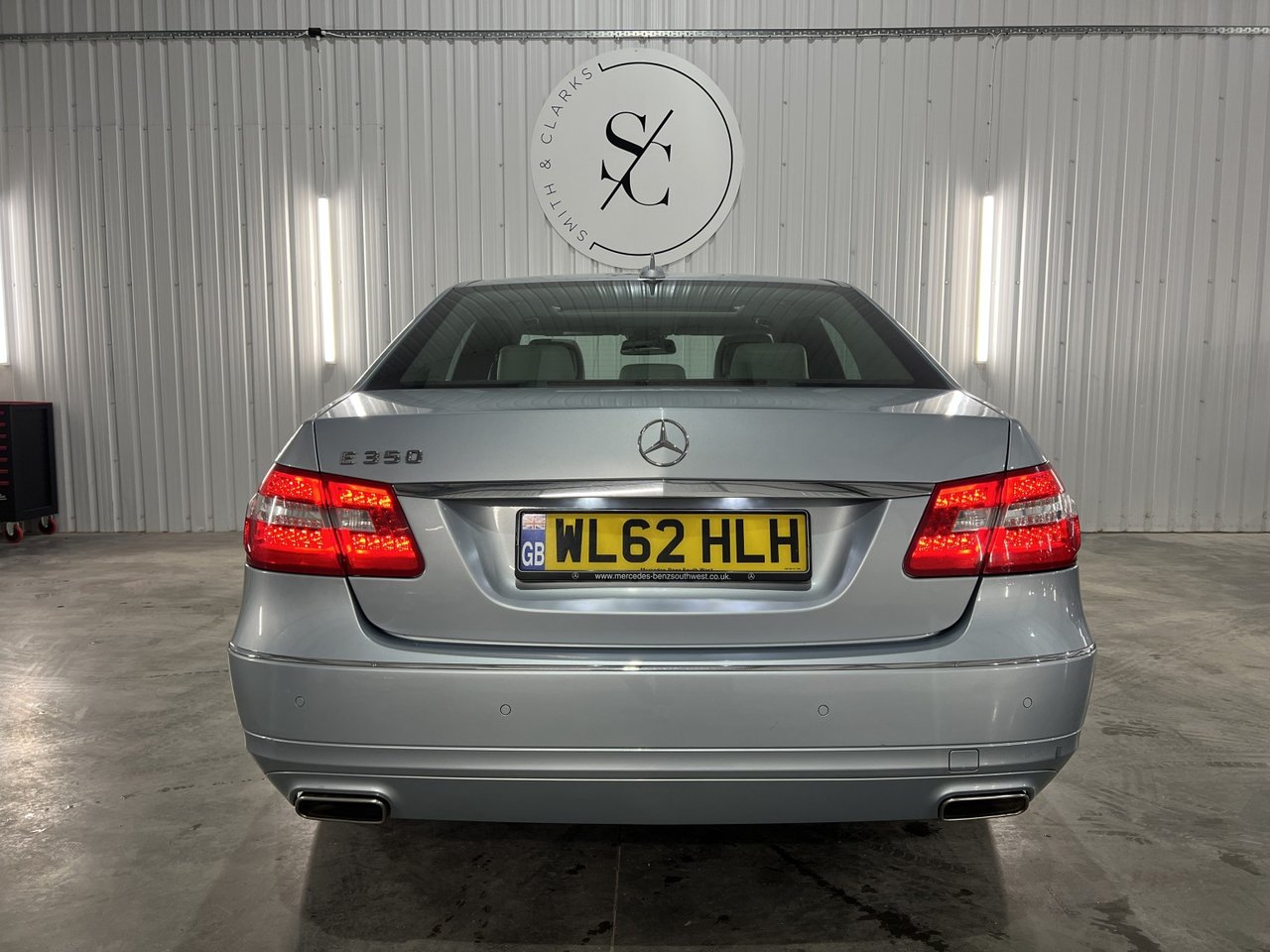 Used Mercedes-Benz E Class 2013 for sale - 77760877: Photo 3