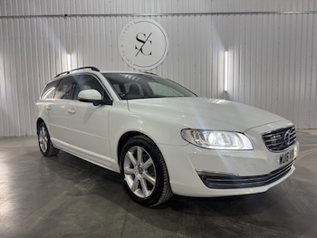 Used Volvo V70 2024 for sale - 78571548: Photo