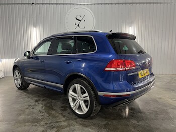 Used Volkswagen Touareg 2015 for sale - 77342648: Photo