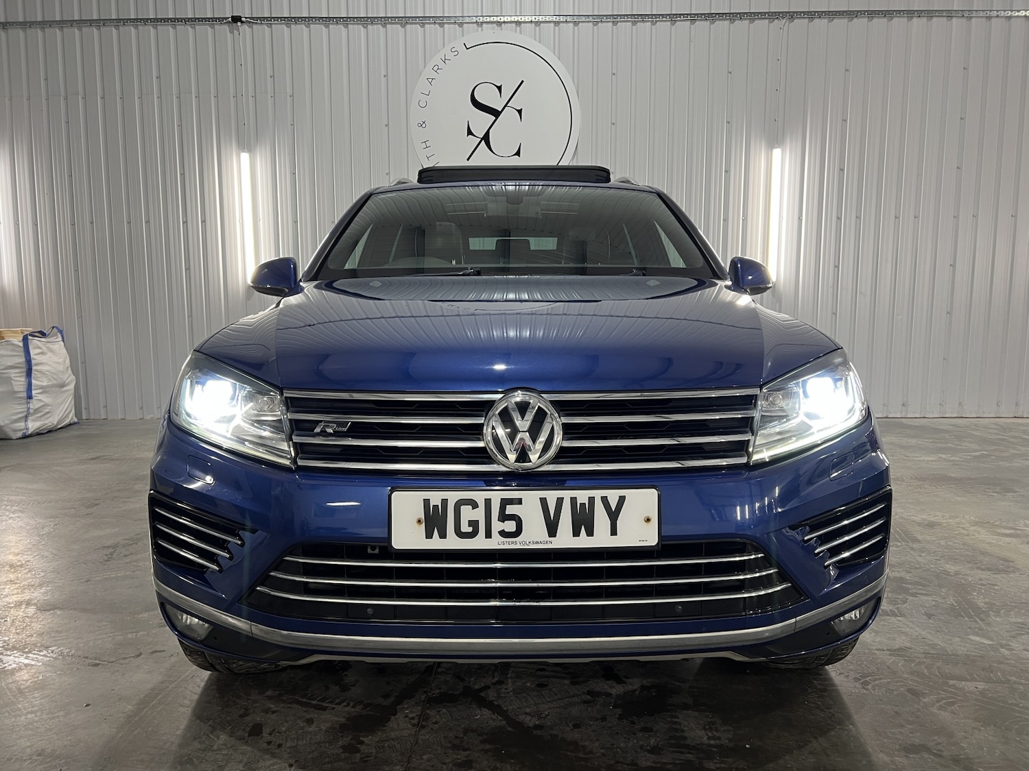 Used Volkswagen Touareg 2015 for sale - 77342648: Photo 6