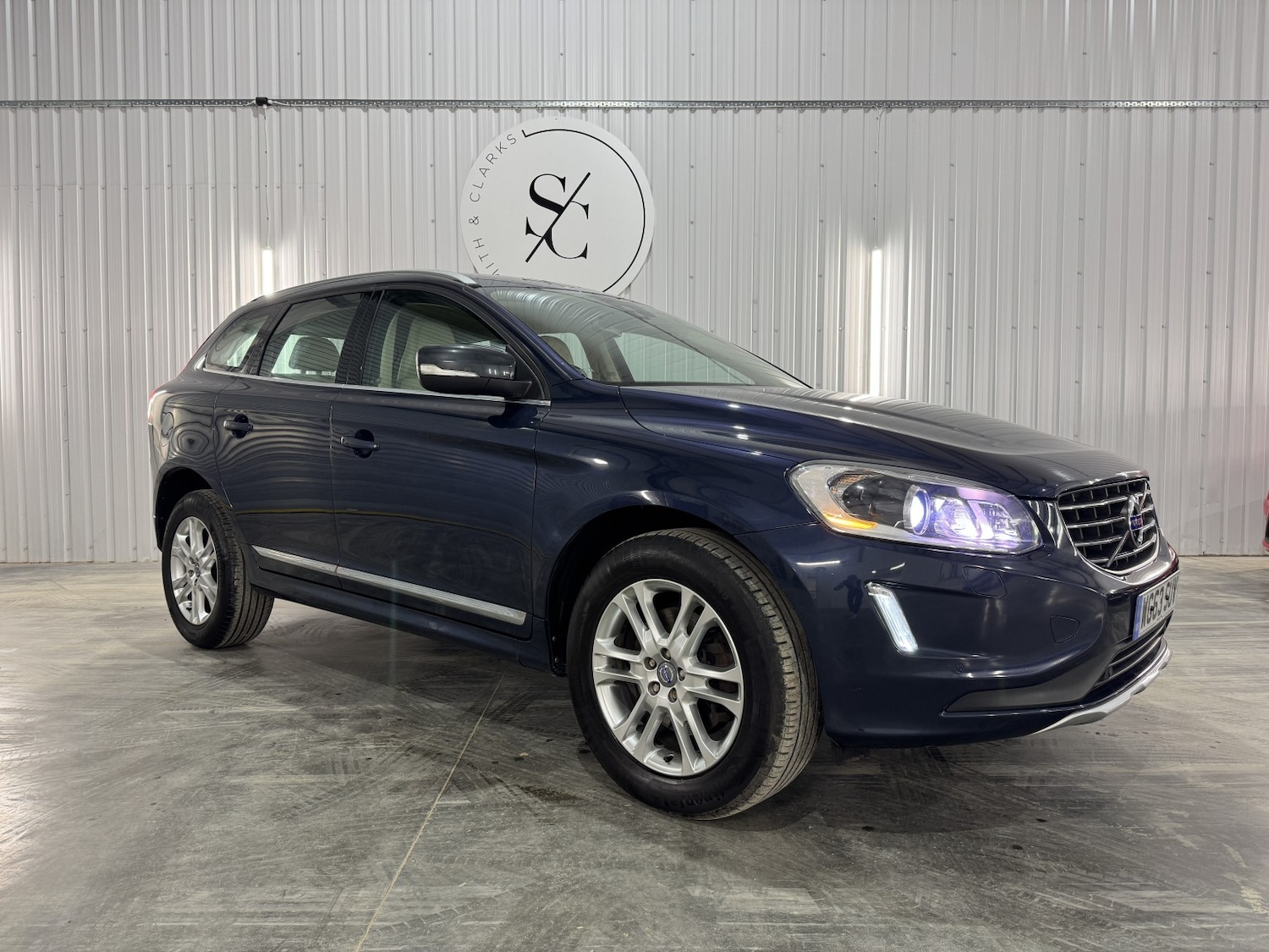 Used Volvo XC60 2013 for sale - 77979923: Photo 1