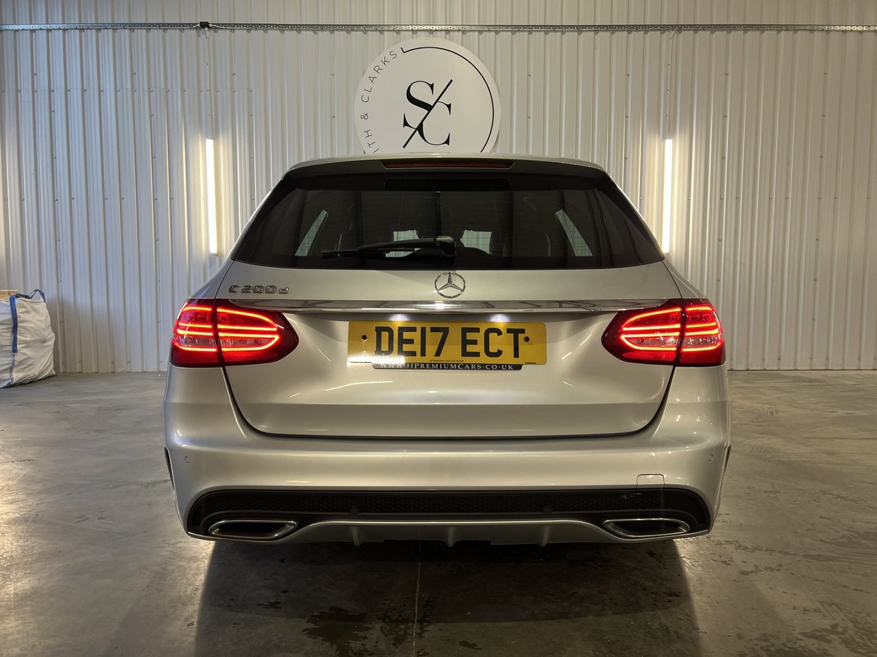 Used Mercedes-Benz C Class 2017 for sale - 77760871: Photo 3