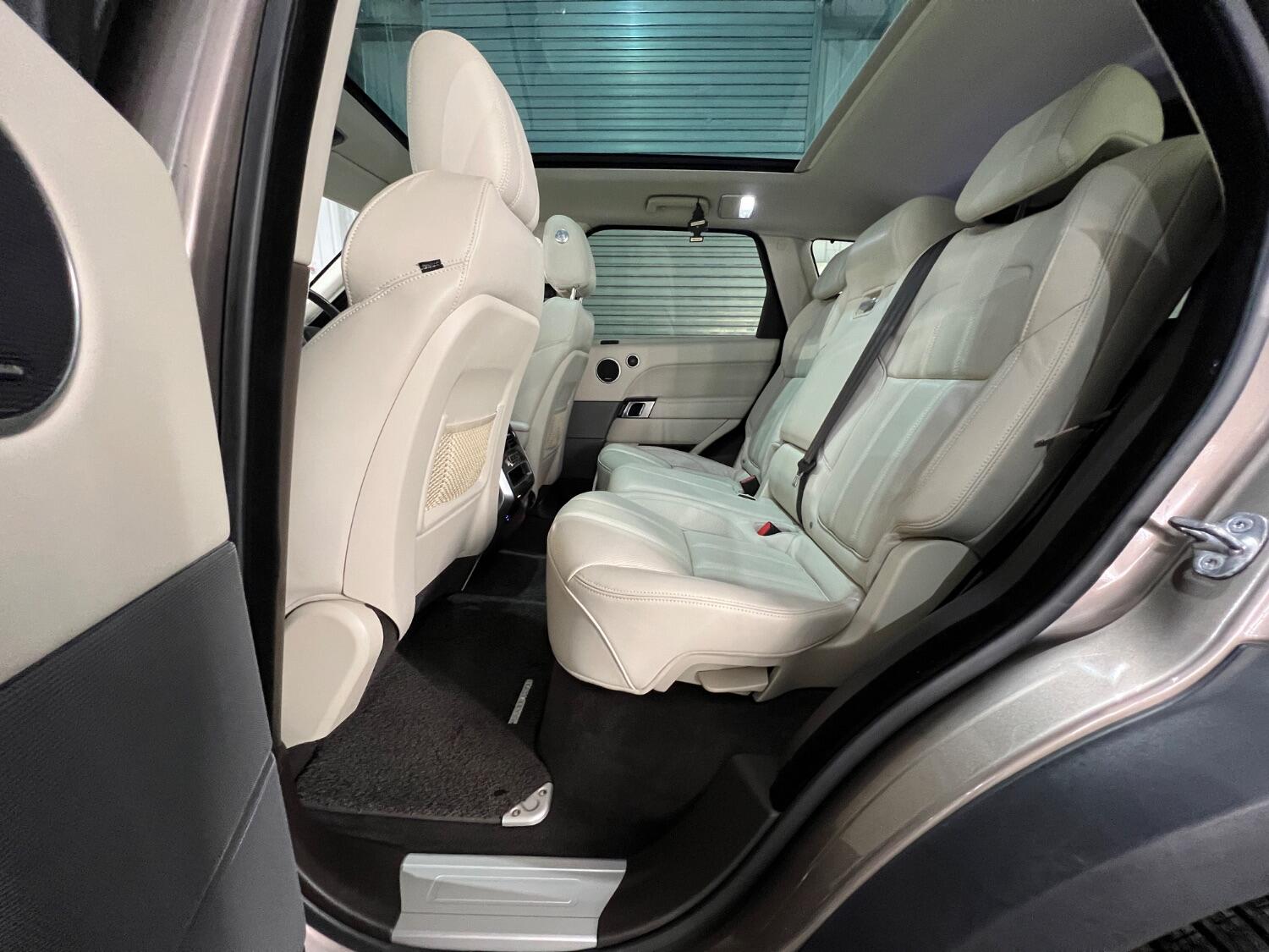 Used Land Rover Range Rover Sport 2015 for sale - 76358168: Photo 13