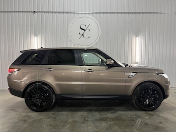 Used Land Rover Range Rover Sport 2015 for sale - 76358168: Photo