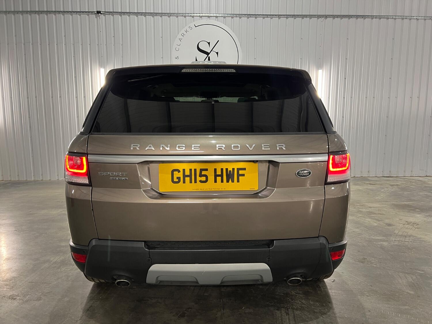 Used Land Rover Range Rover Sport 2015 for sale - 76358168: Photo 3