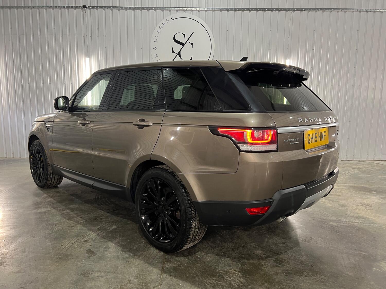 Used Land Rover Range Rover Sport 2015 for sale - 76358168: Photo 4