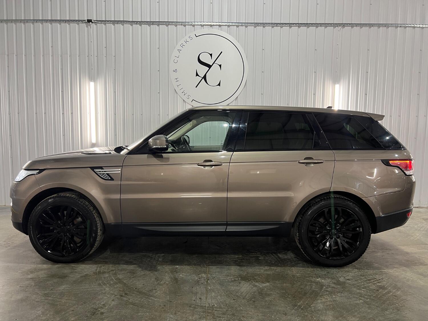 Used Land Rover Range Rover Sport 2015 for sale - 76358168: Photo 5