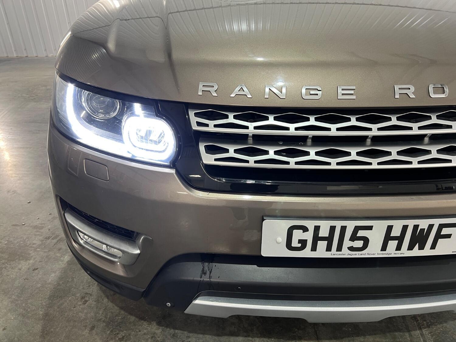 Used Land Rover Range Rover Sport 2015 for sale - 76358168: Photo 7