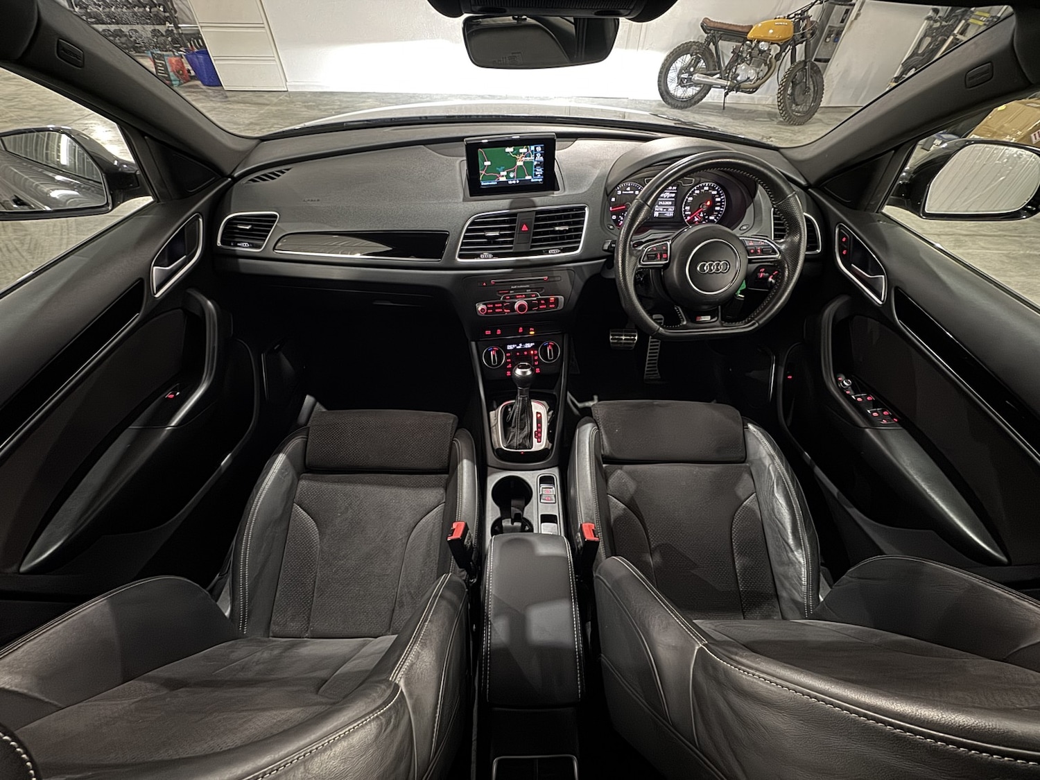 Used Audi Q3 2018 for sale - 78004485: Photo 10