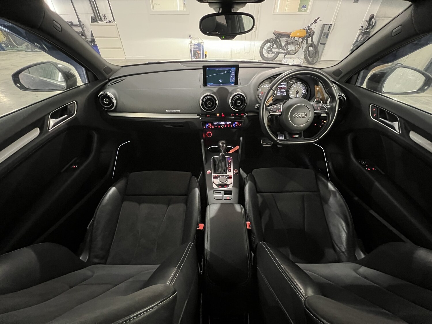 Used Audi A3 2013 for sale - 77590104: Photo 10