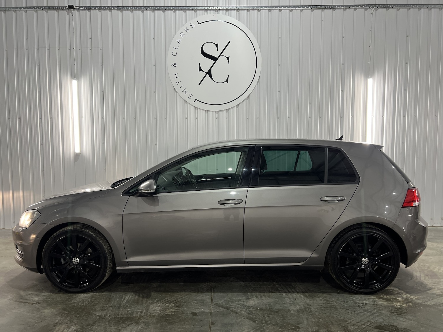 Used Volkswagen Golf 2014 for sale - 77465740: Photo 5