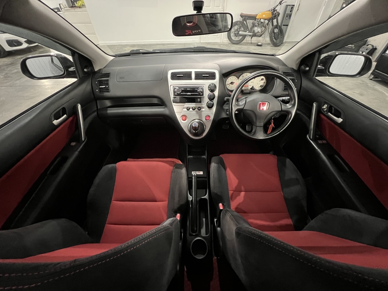 Used Honda Civic 2004 for sale - 77431352: Photo 10