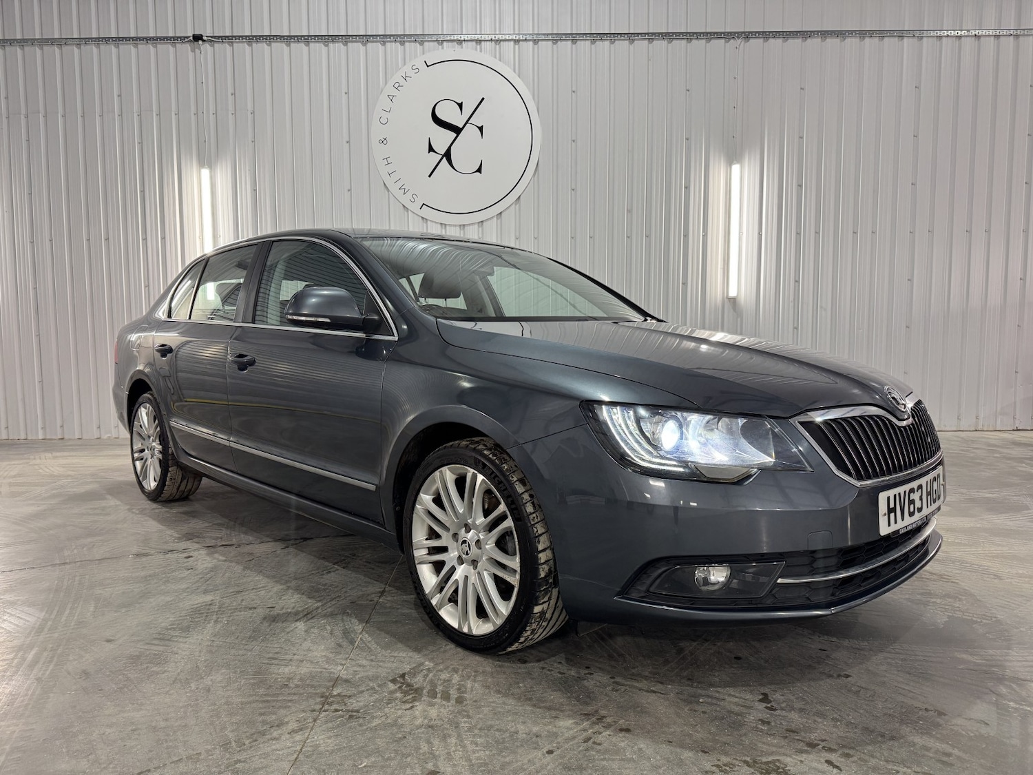 Used Skoda Superb 2013 for sale - 77965549: Photo 1