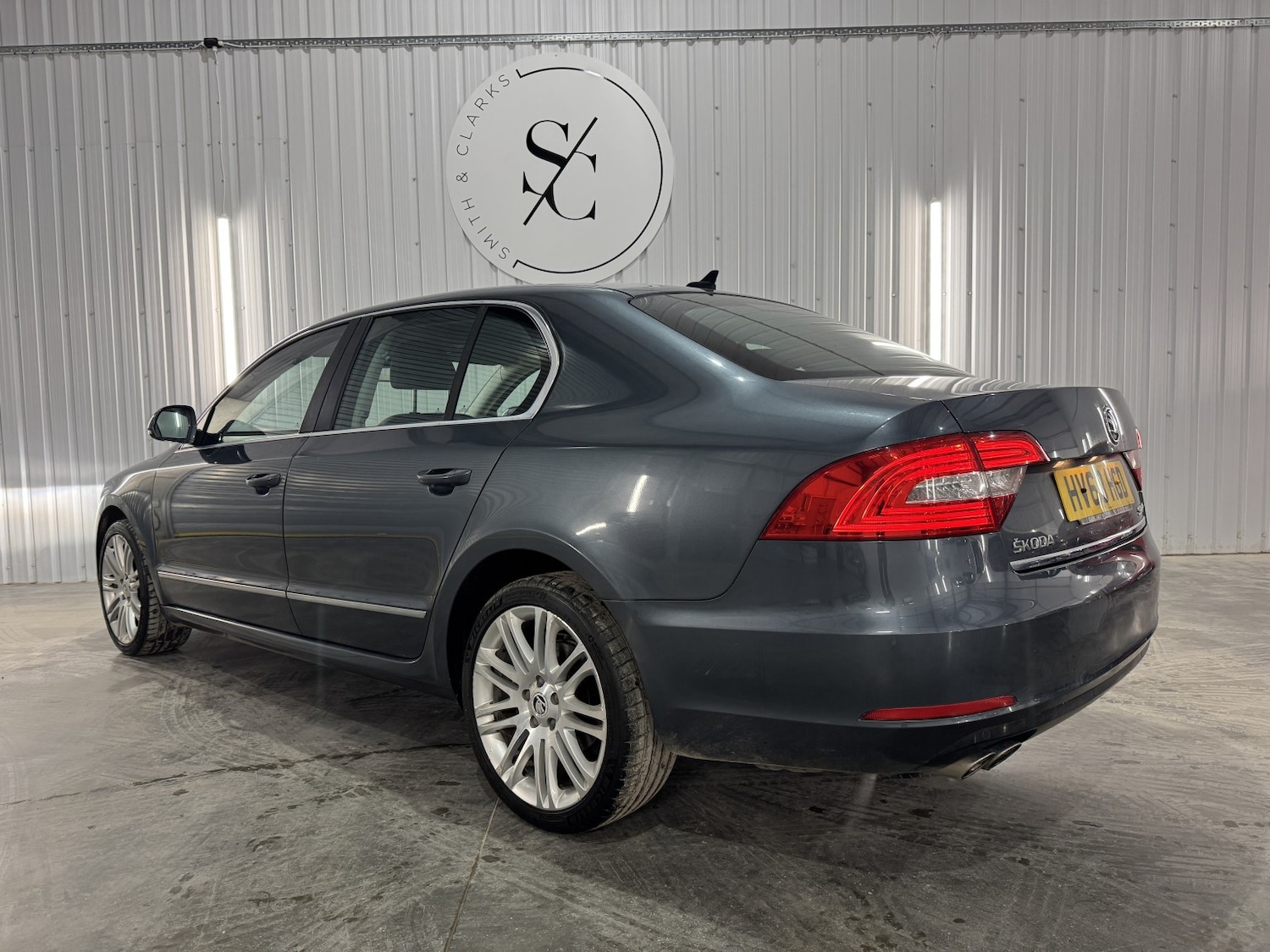 Used Skoda Superb 2013 for sale - 77965549: Photo 4