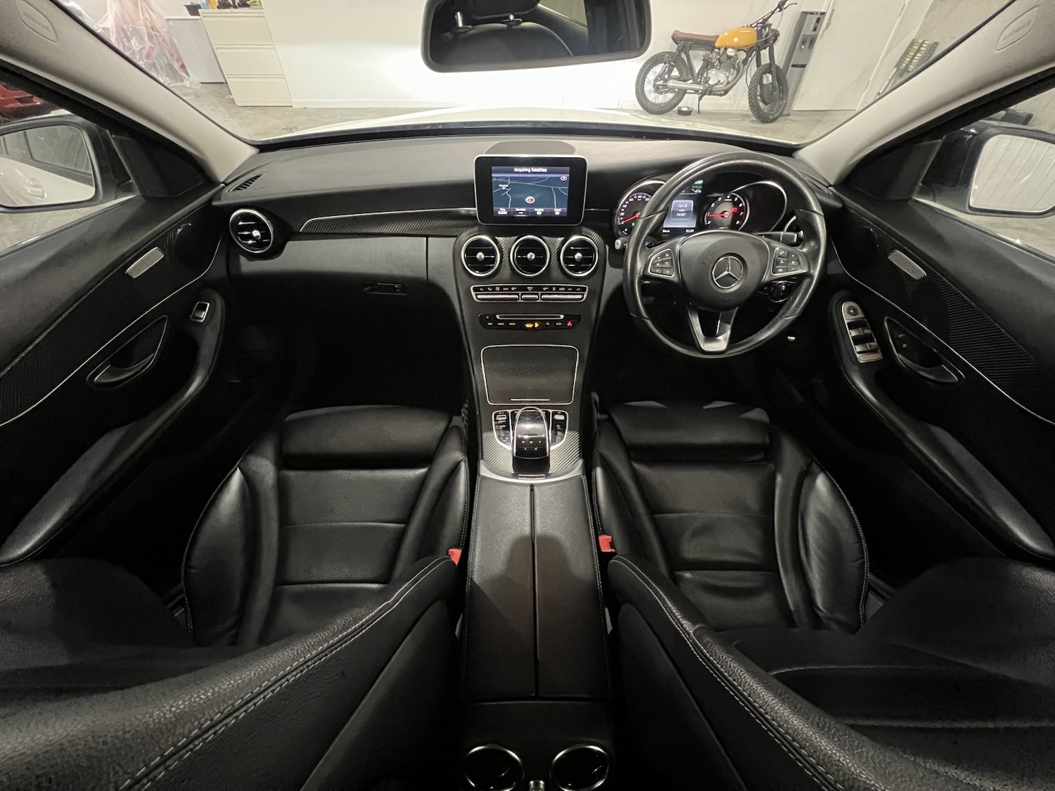 Used Mercedes-Benz C Class 2017 for sale - 76940107: Photo 10