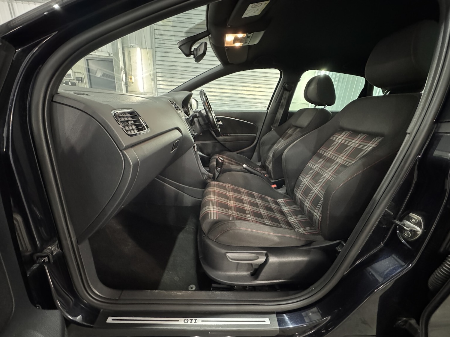 Used Volkswagen Polo 2016 for sale - 78139401: Photo 12