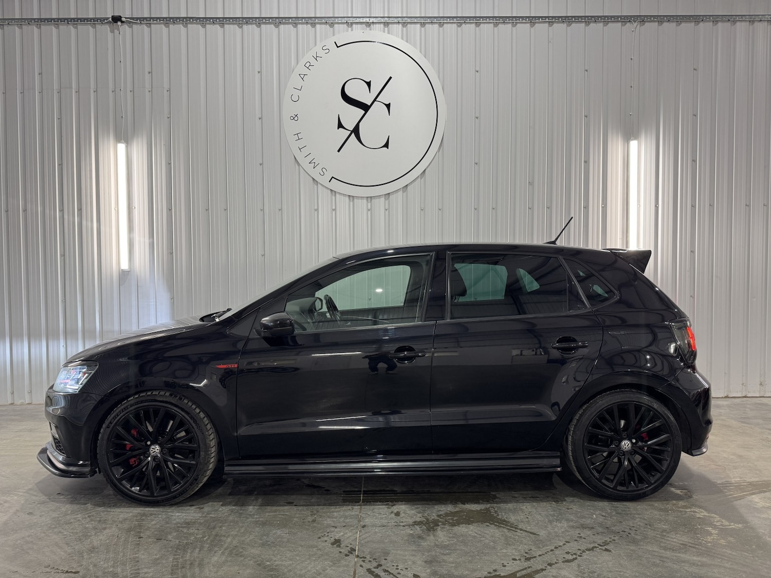 Used Volkswagen Polo 2016 for sale - 78139401: Photo 4