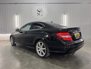 Used Mercedes-Benz C Class 2014 for sale - 79047741: Photo