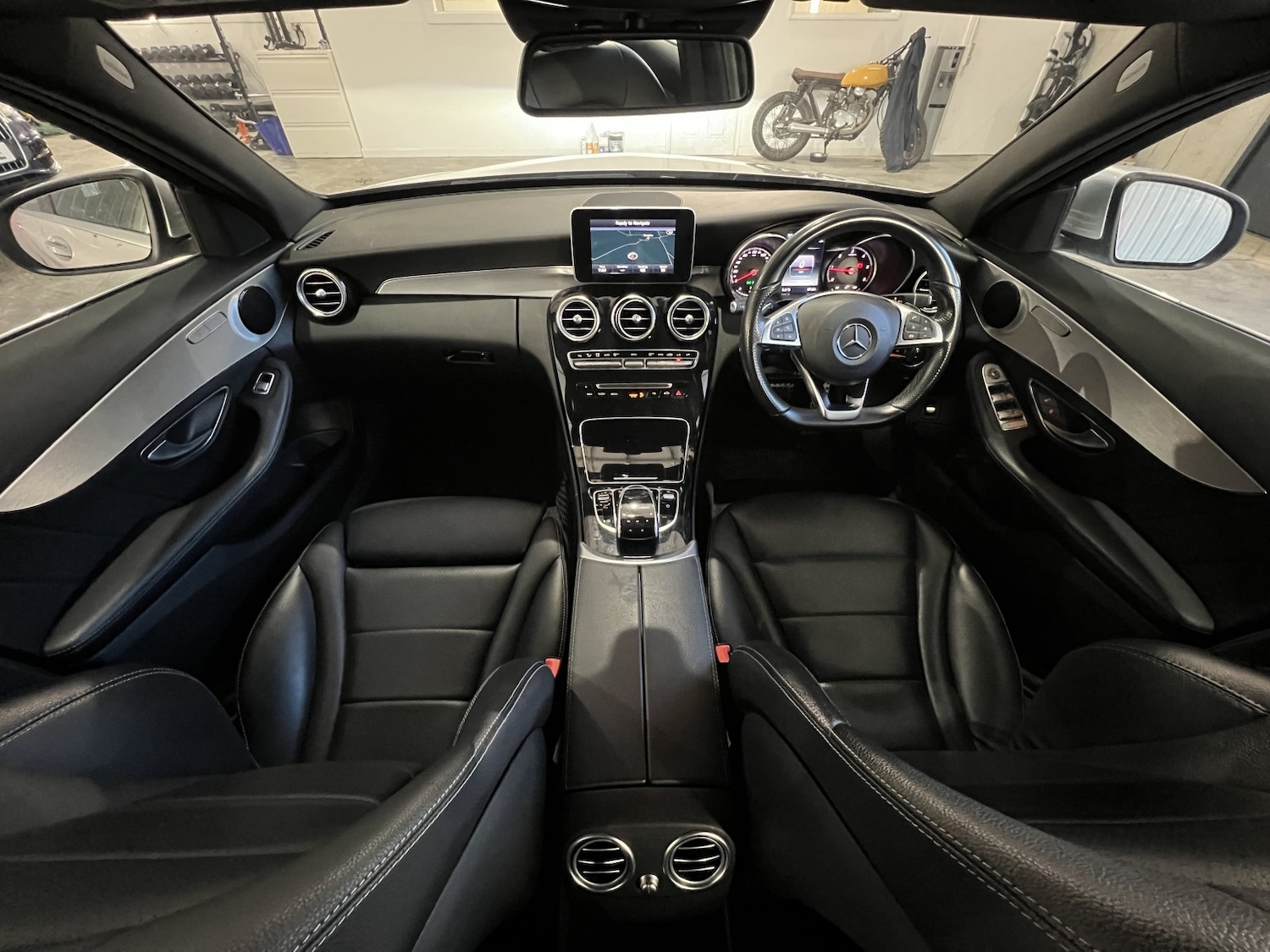 Used Mercedes-Benz C Class 2017 for sale - 77465601: Photo 10