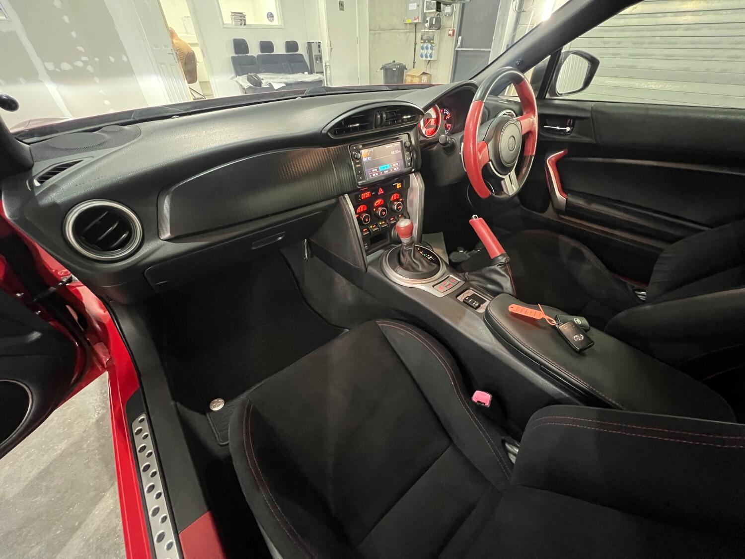 Used Toyota GT86 2012 for sale - 76358221: Photo 10