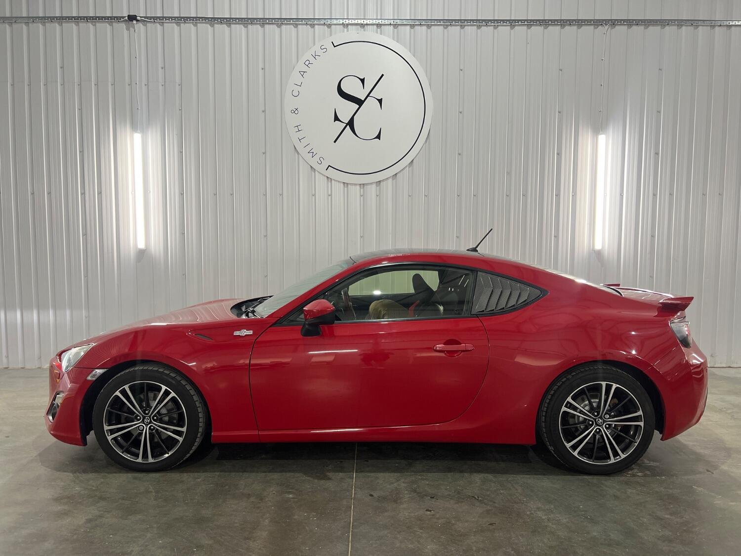 Used Toyota GT86 2012 for sale - 76358221: Photo 5