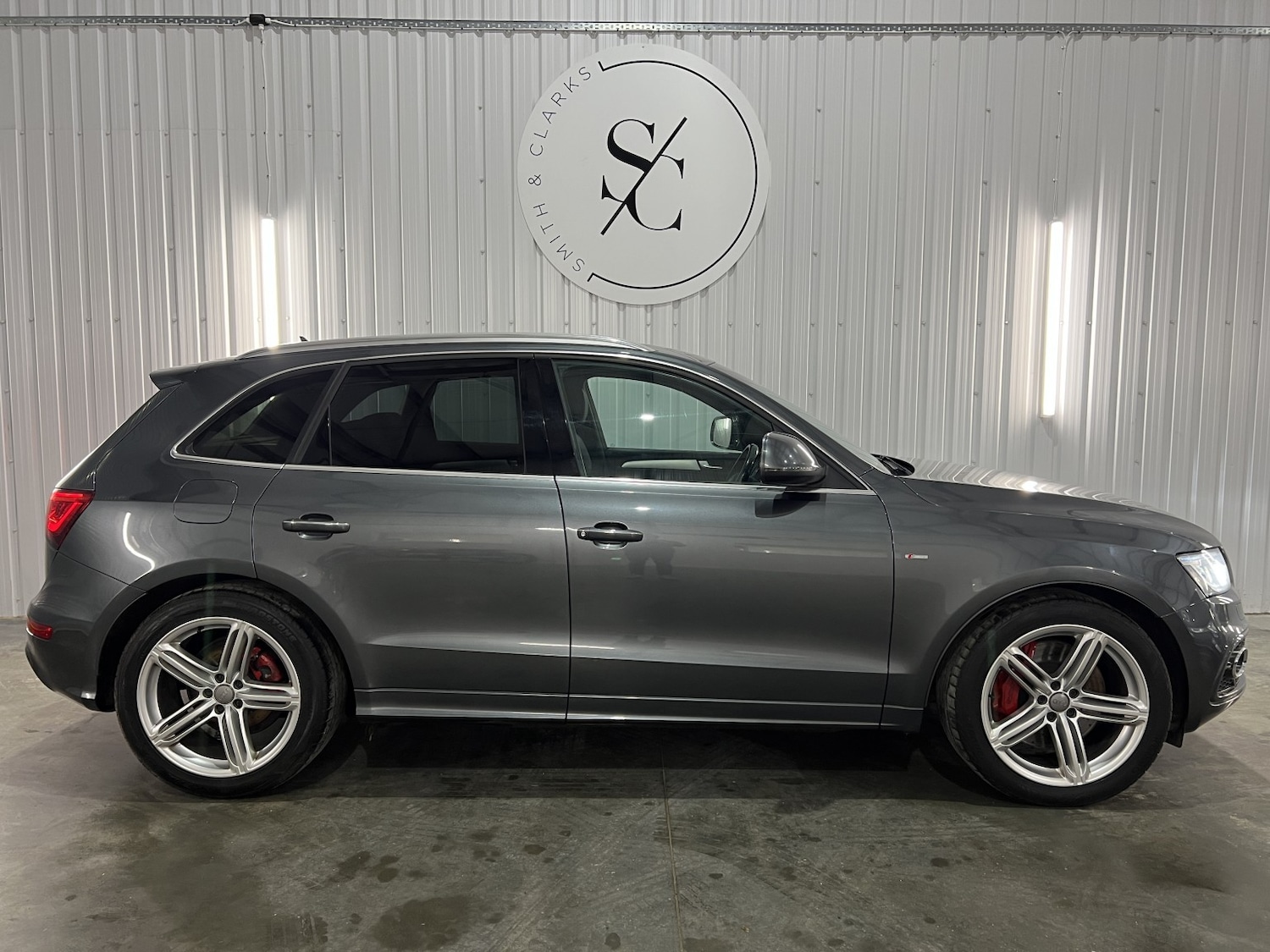 Used Audi Q5 2014 for sale - 76884812: Photo 2